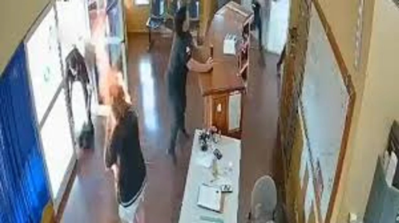 Falleció la mujer que se prendió fuego en una comisaría de Misiones