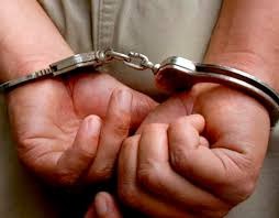 Violento episodio familiar en La Banda: un hombre denunció amenazas, extorsión y un ataque con arma blanca