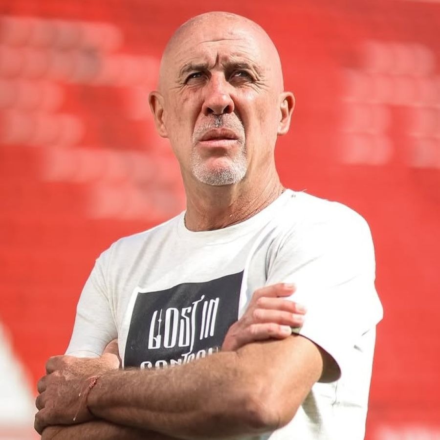 Daniel Oldrá dejó de ser el entrenador de Instituto