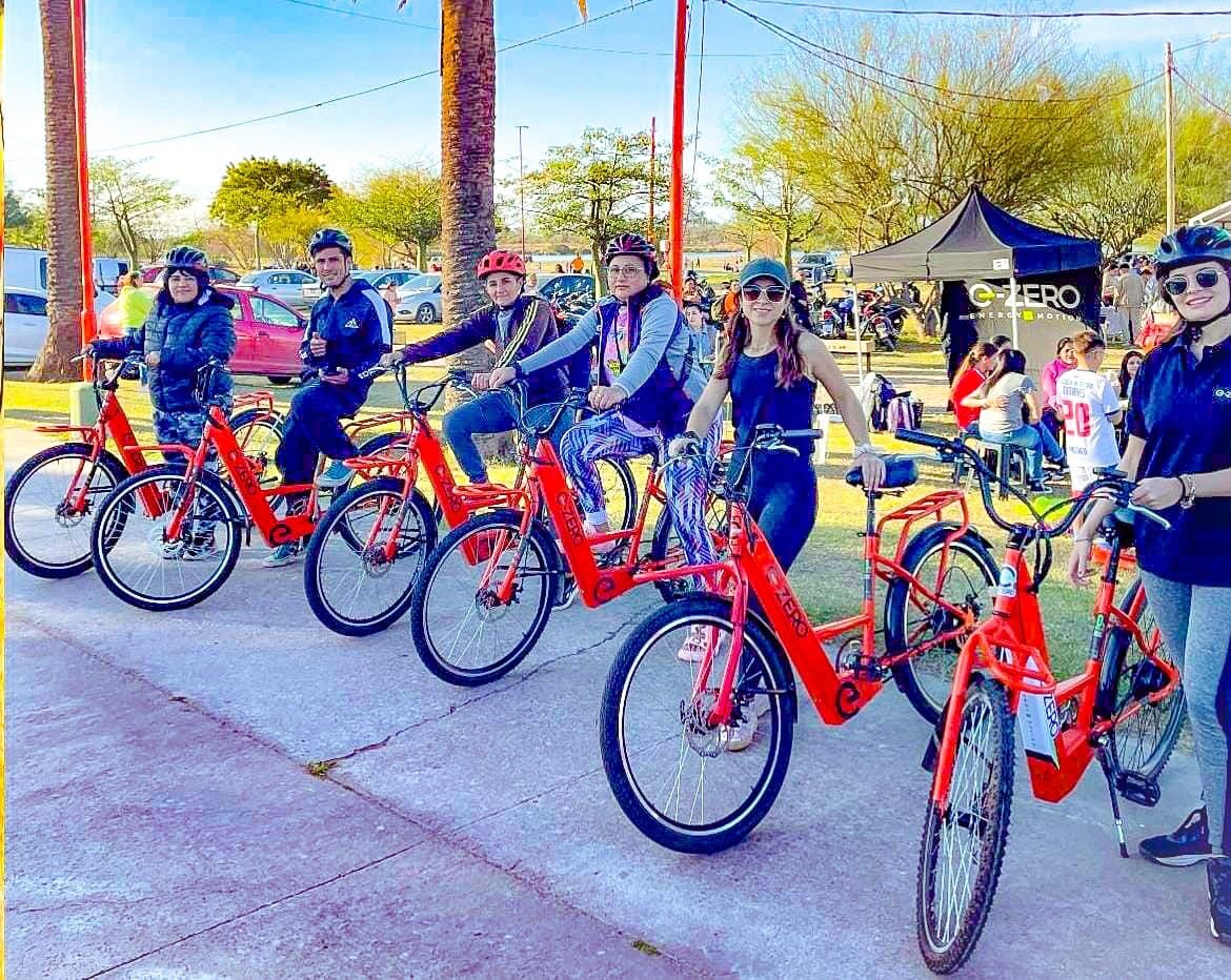 Locales: Santiago es tu Río invita a recorrer lugares emblemáticos de la ciudad en bicicletas eléctricas de manera gratuita