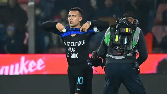 Deportes: “Lo que nadie ve”: el emotivo gesto de Lautaro Martínez con su hija tras marcar un gran gol en la victoria del Inter