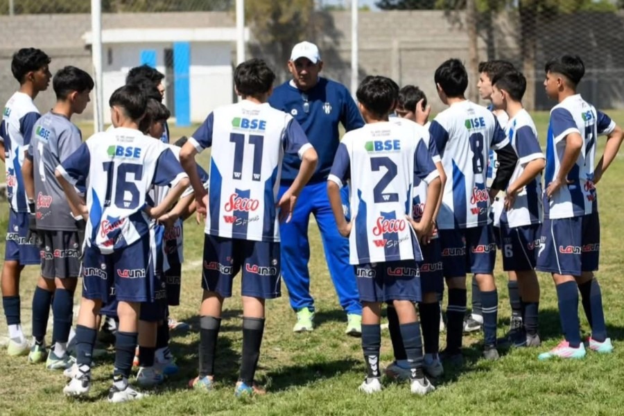 El Club Sarmiento de La Banda inició pruebas para detectar nuevos talentos