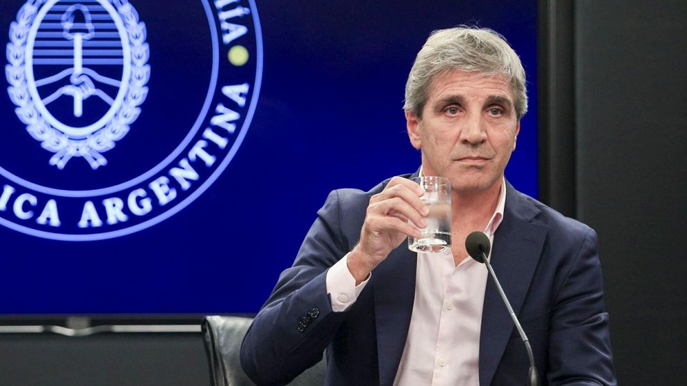 Caputo admitió que no estaba de acuerdo con cambiar el índice de inflación y anticipó qué pasará con el dato de enero