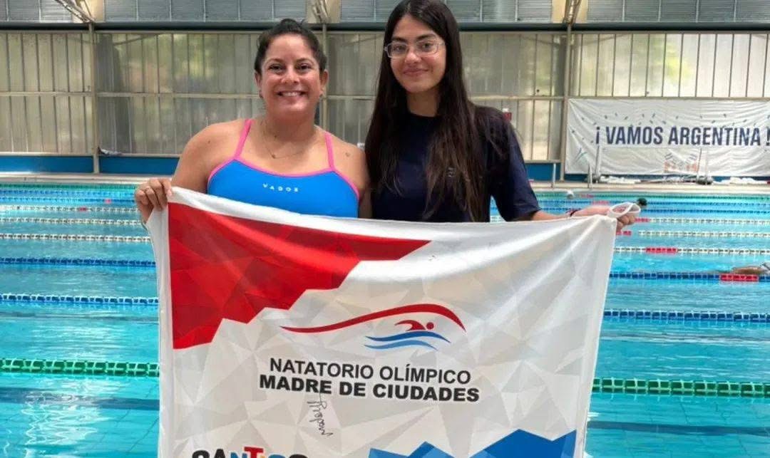 Amira Deroy brilló en el Campus Nacional de Natación Paralímpica