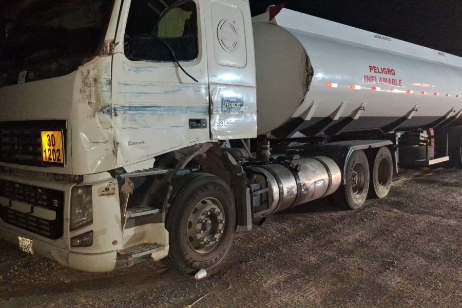 Camionero boliviano manejaba con 1,92 g/l de alcohol en la Ruta 34 y chocó contra otro camión