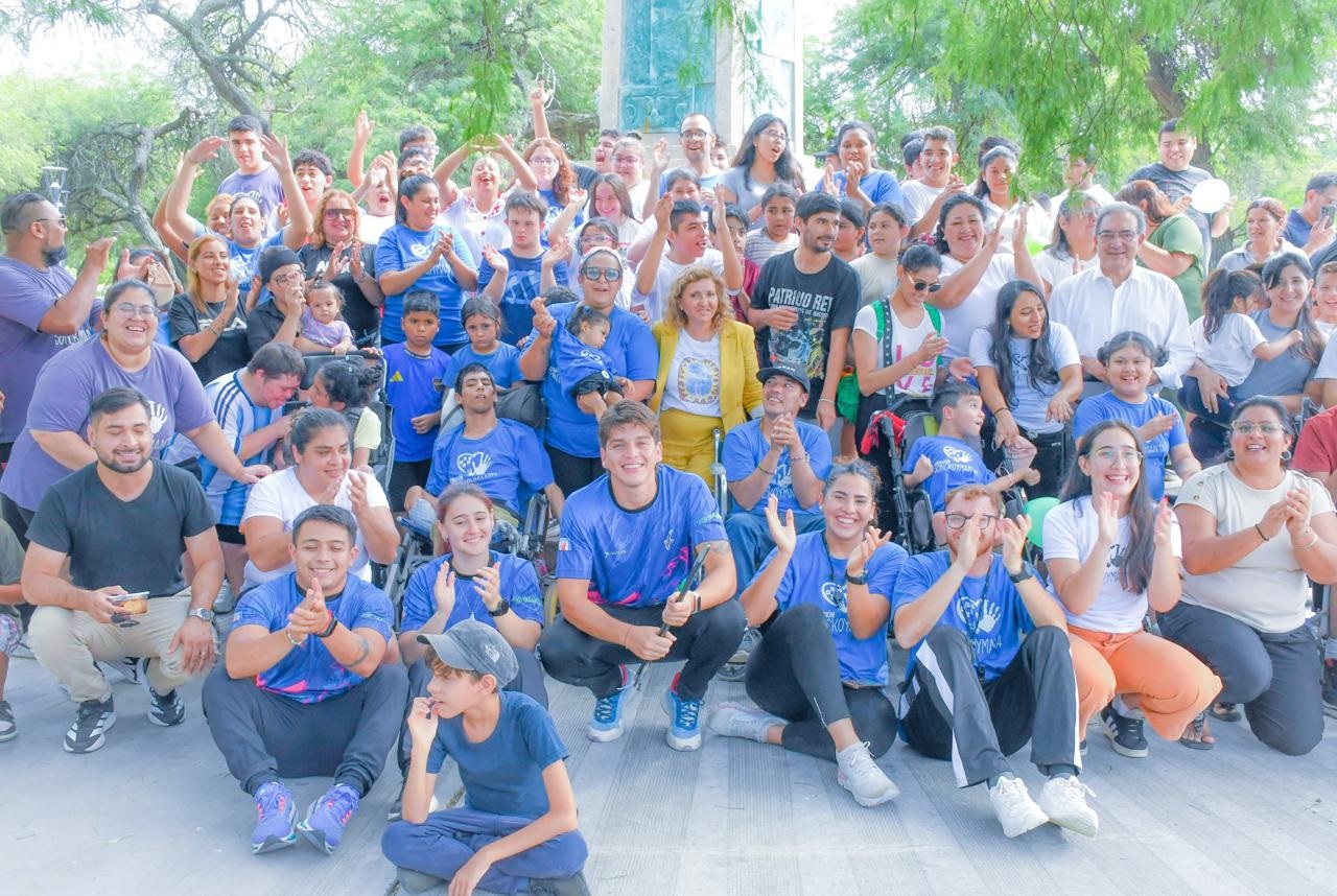 La intendente Fuentes visitó la colonia de vacaciones itinerante e inclusiva de Sonckoymanta en el Parque del Encuentro