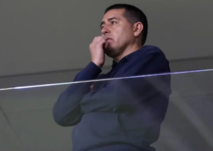 Los cuatro ejes de la denuncia contra Riquelme: manipulación del padrón, subdeclaración millonaria, reventa de entradas y molinetes liberados