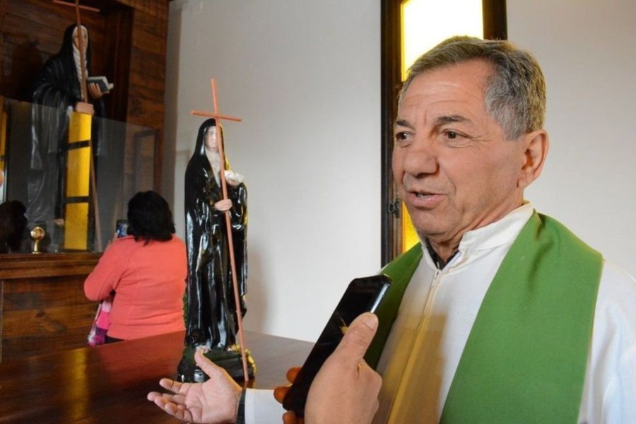 El padre Tenti advierte sobre "un nuevo paradigma cultural con visos de nacionalismo y racismo" y llama a los cristianos a no avalarlo