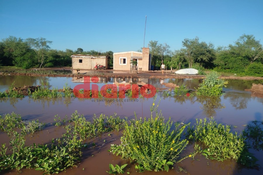 Crecida del río Salado: hay familias aisladas y cortes en caminos del departamento Alberdi