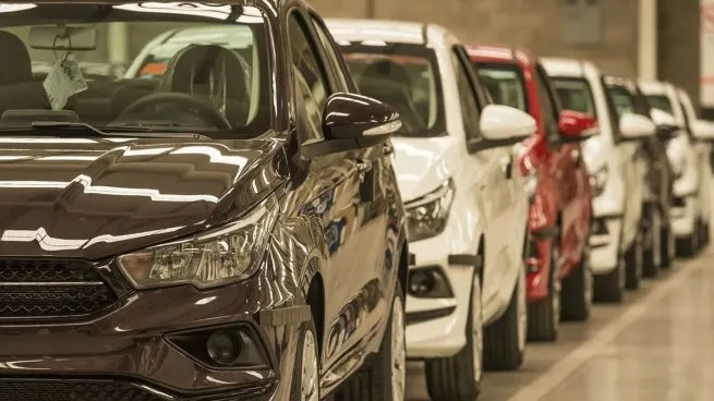 Blanco, el color preferido por los argentinos: lideró las ventas de autos en 2025 con más del 40%
