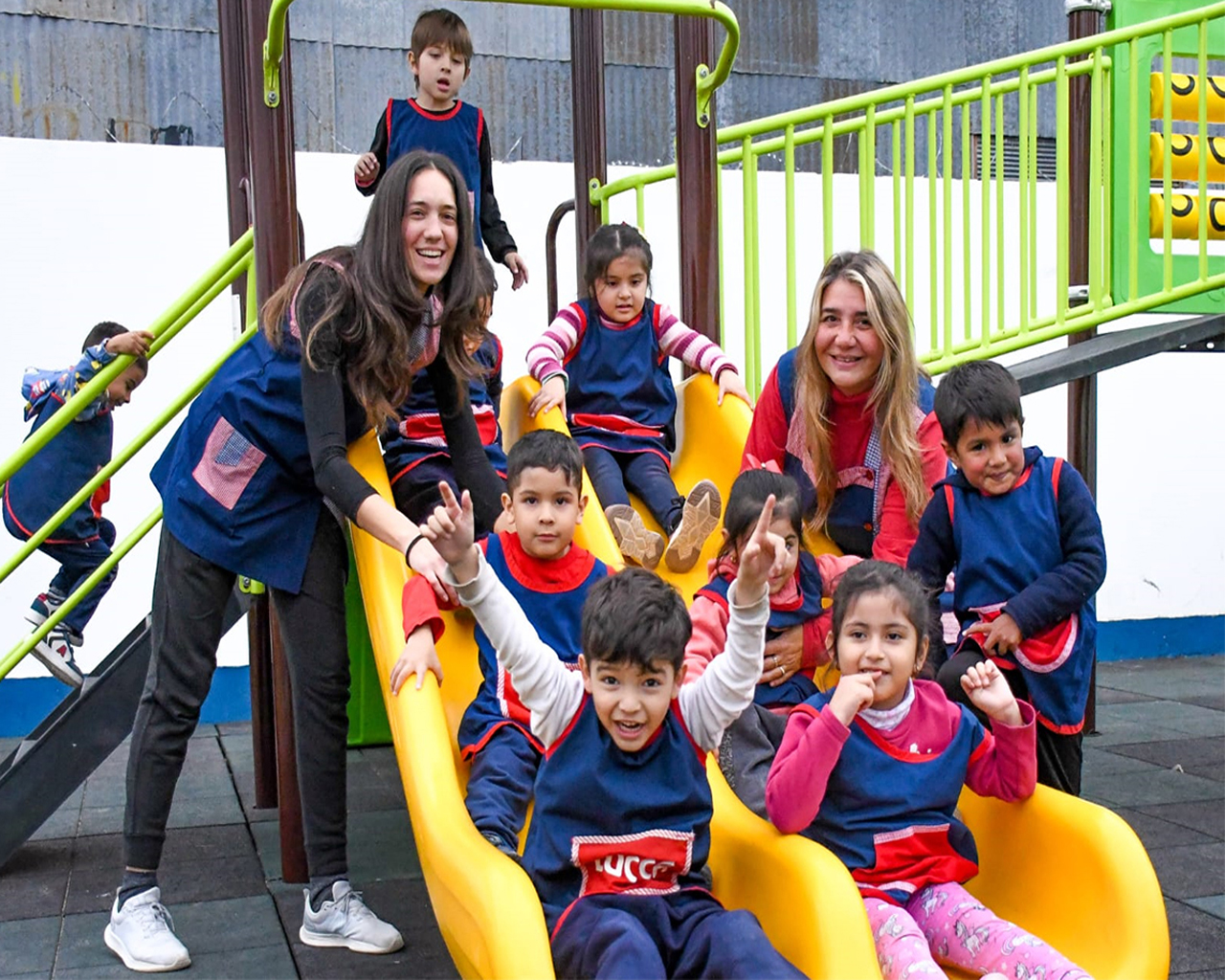 Se reintegran los docentes de los jardines municipales y comienza el período escolar 2026