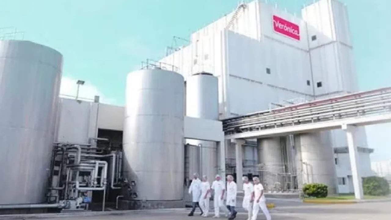 Crece la incertidumbre por la continuidad de Lácteos Verónica: plantas paralizadas y salarios adeudados
