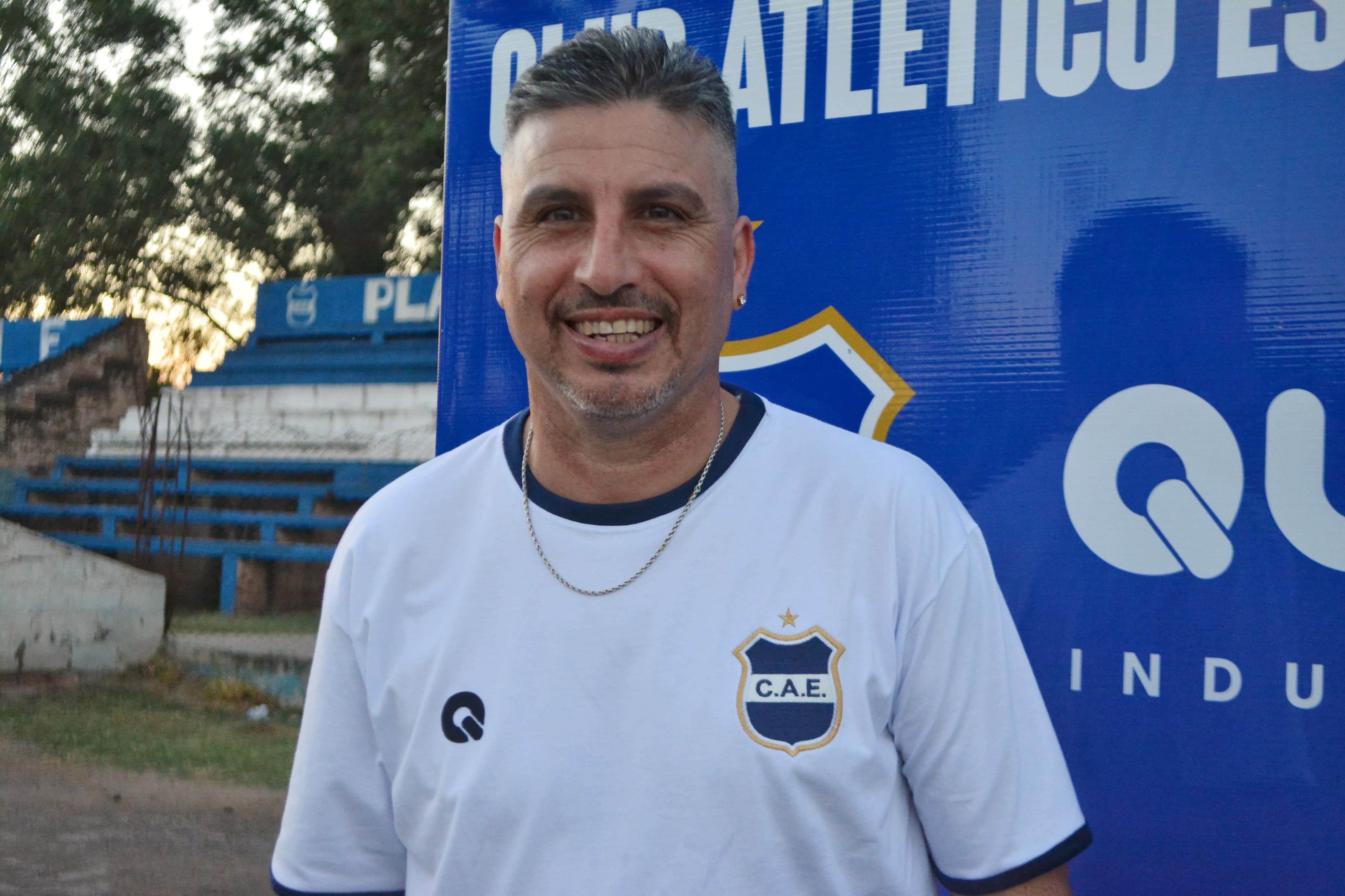 Alex Zaineddín es el nuevo DT de Estudiantes para la temporada 2026