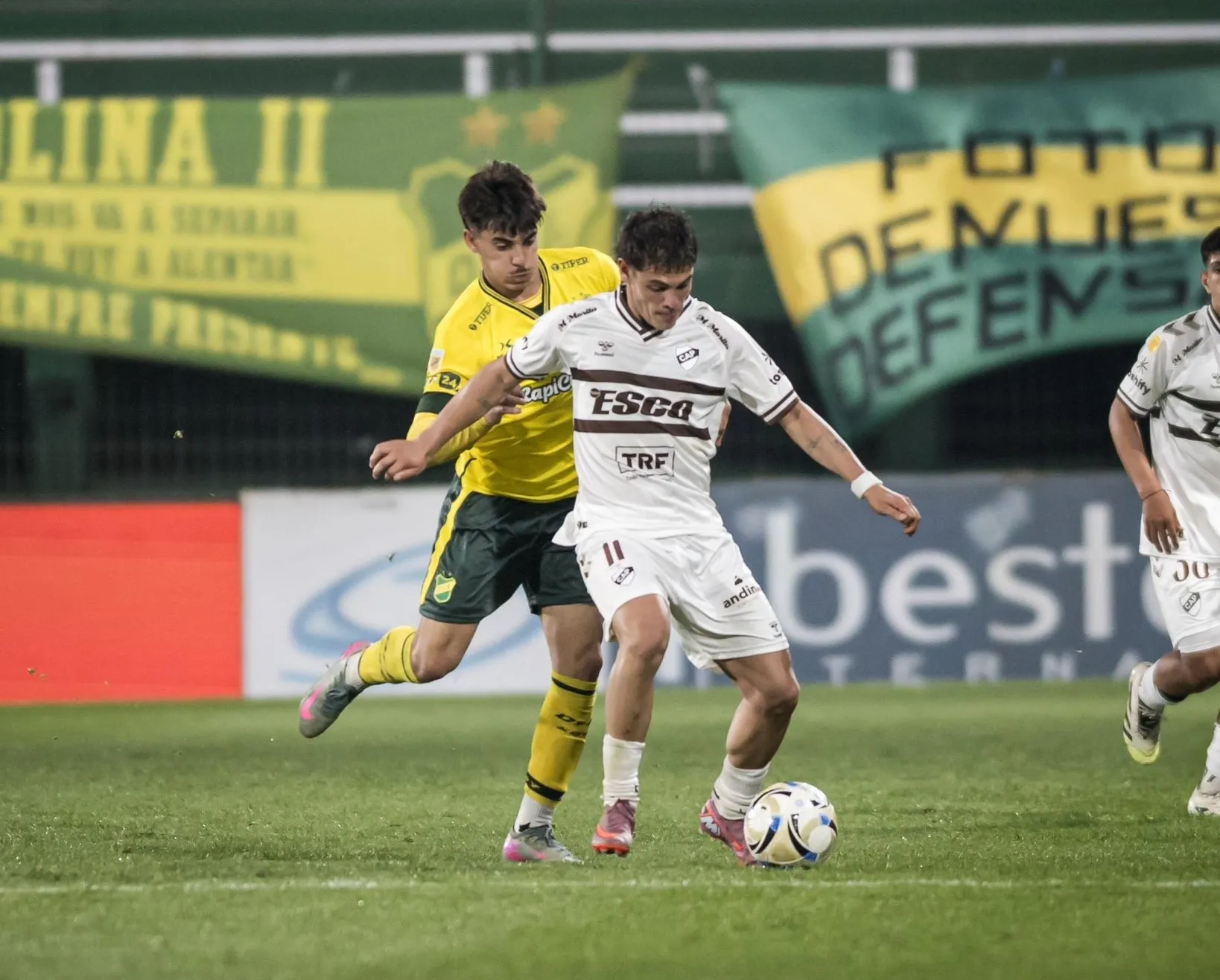 Platense recibe a Defensa y Justicia en un duelo clave por la punta de la Zona A