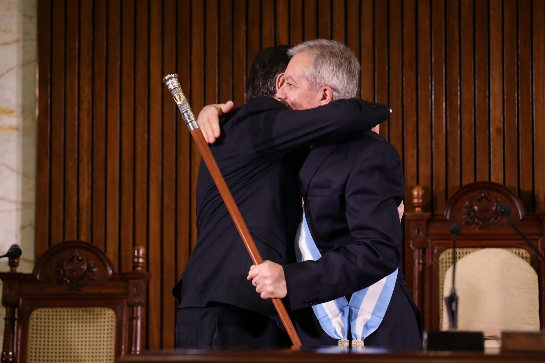 El gobernador Elías Suárez celebra hoy su cumpleaños
