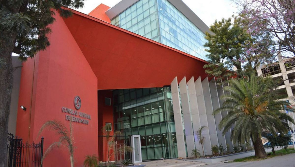 Cupo lleno en tiempo récord para la capacitación docente: se habilita la participación por streaming