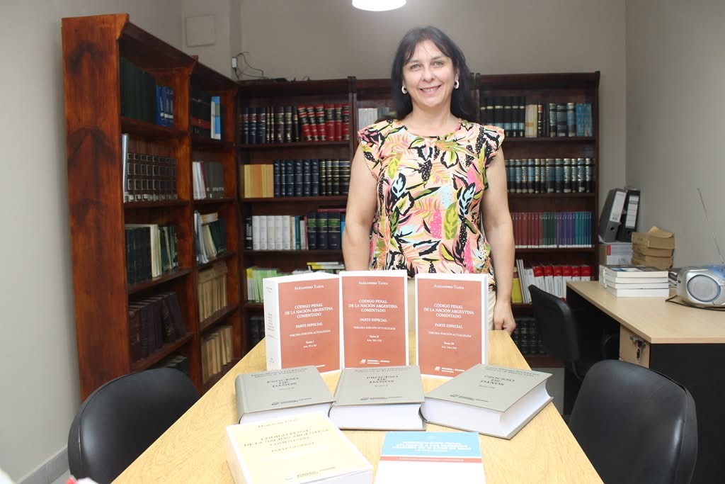 La Biblioteca del Centro Judicial Banda incorporó bibliografía jurídica actualizada