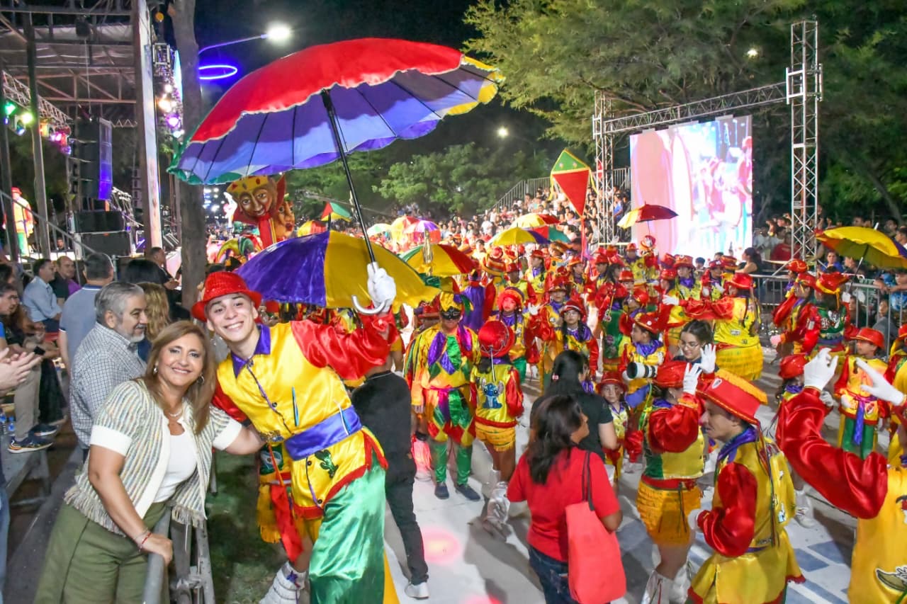 Norma Fuentes destacó la participación de las familias en el Corso 2026