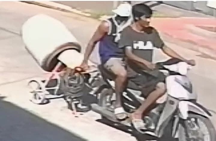 Insólito robo: se llevaron una mezcladora de cemento en moto