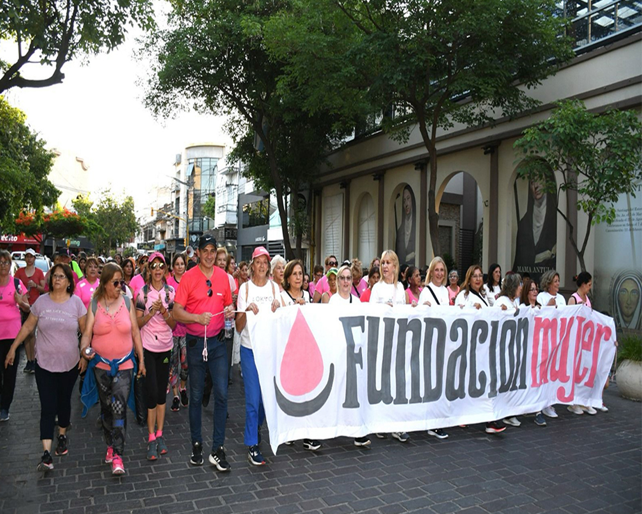Fundación Mujer conmemora el Mes de la Mujer con una agenda cargada de prevención y contención