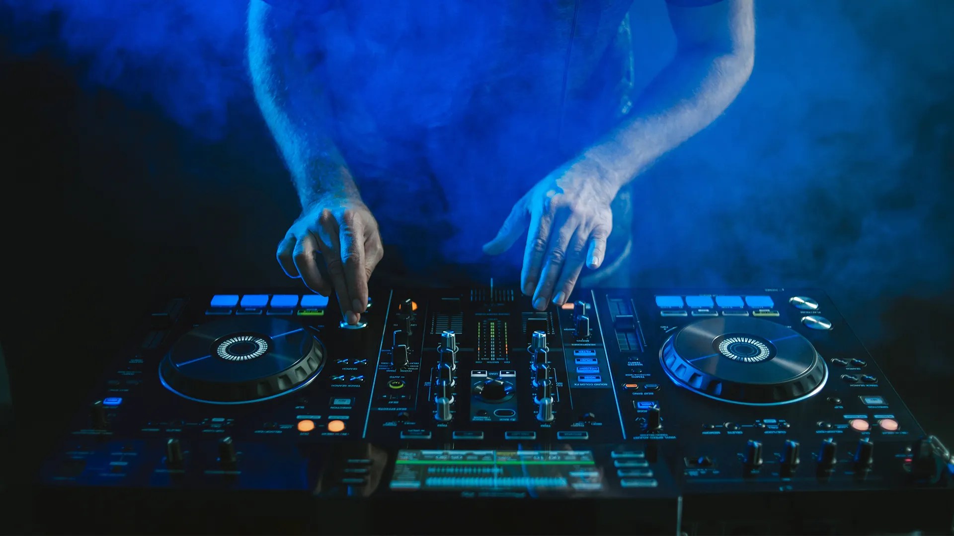 Del vinilo a la era digital: hoy se celebra el Día Internacional del DJ