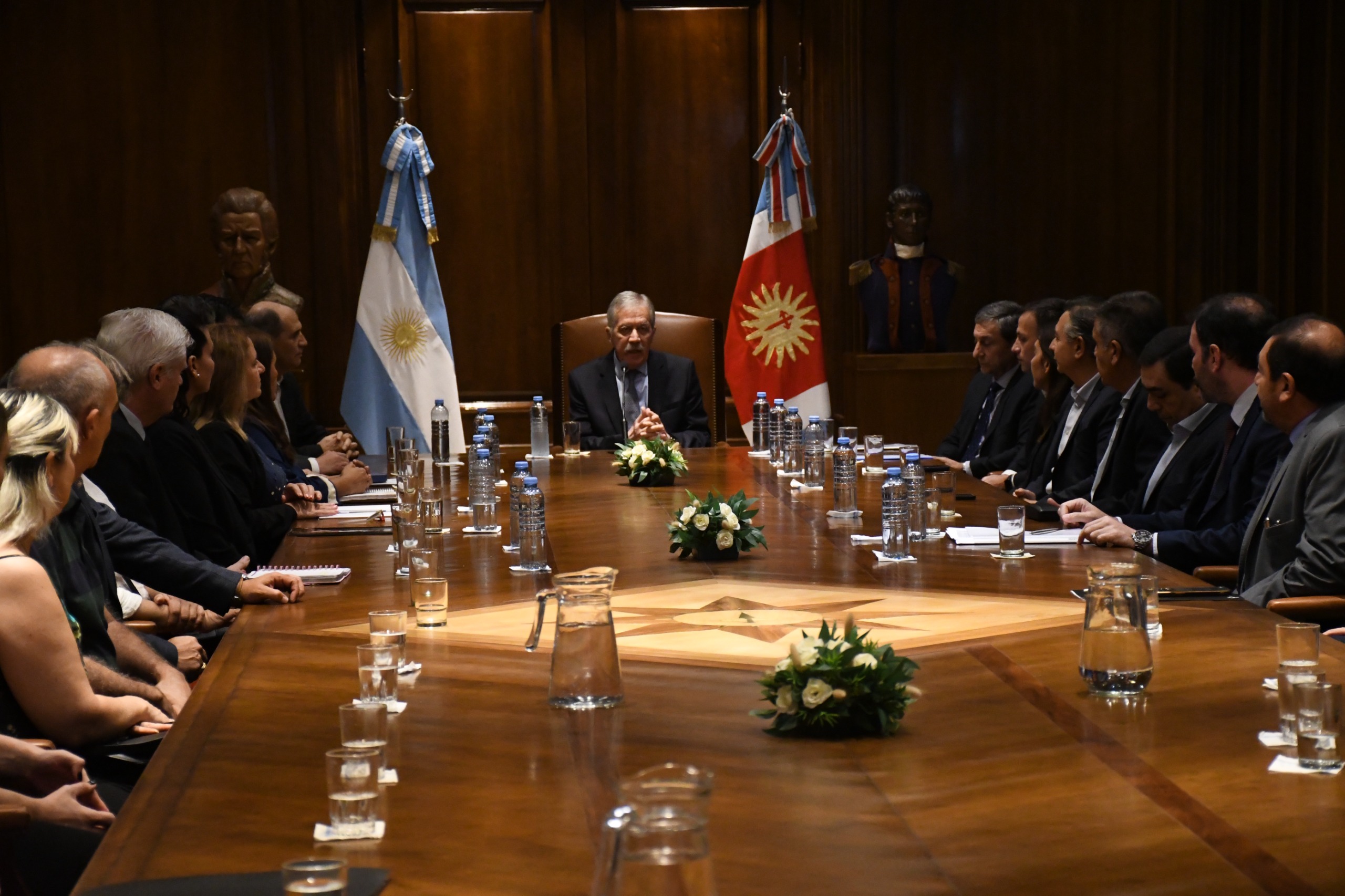 Reunión preparatoria para la puesta en marcha del Consejo Económico y Social