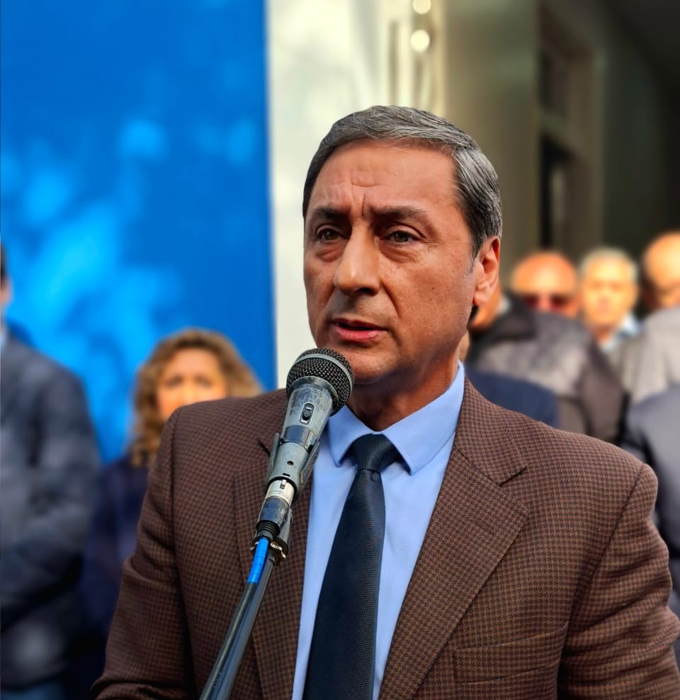 Silva Neder: "Santiago consolida un Estado que impulsa y garantiza el empleo genuino"