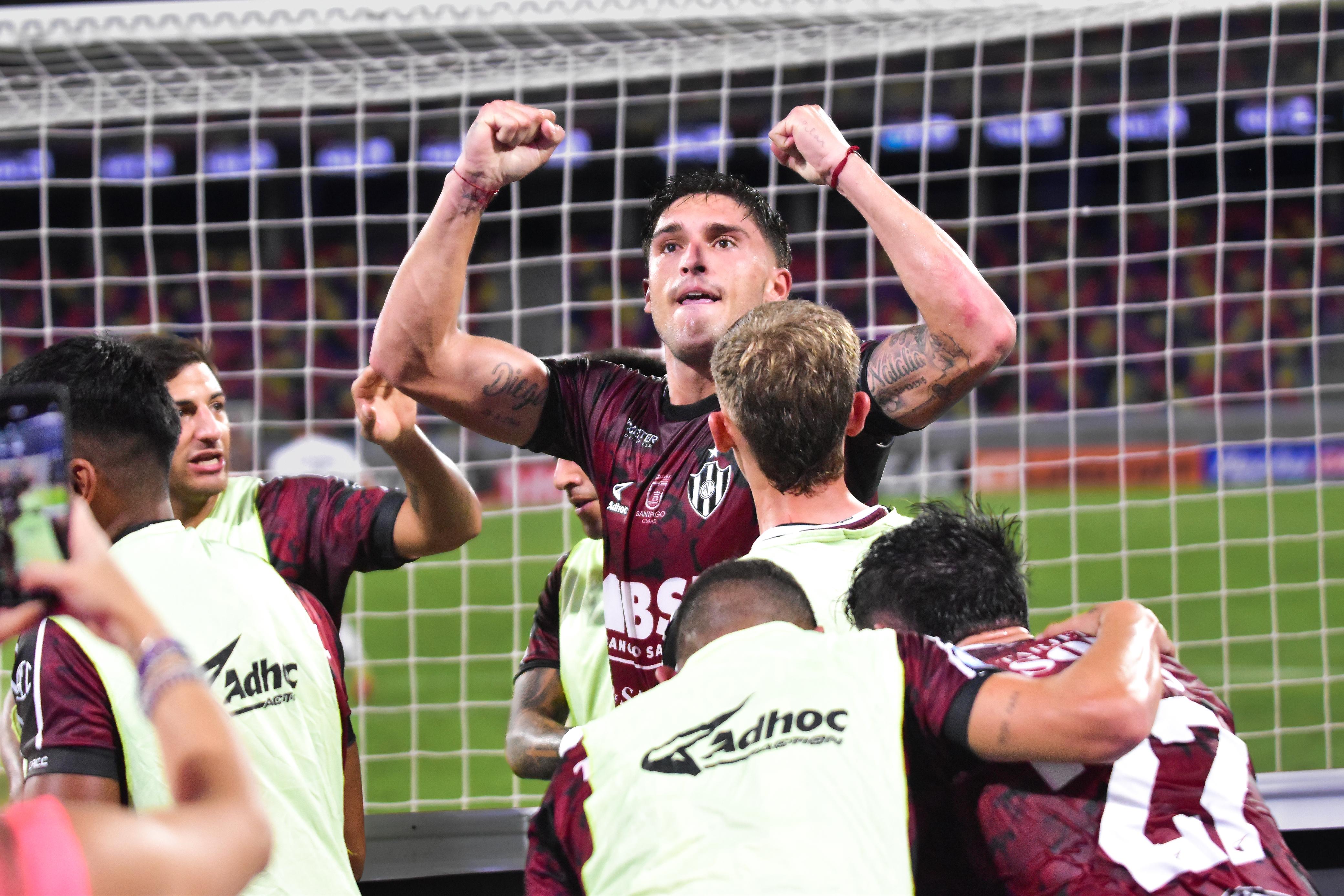 Central Córdoba volvió al triunfo con una sufrida victoria ante Deportivo Riestra