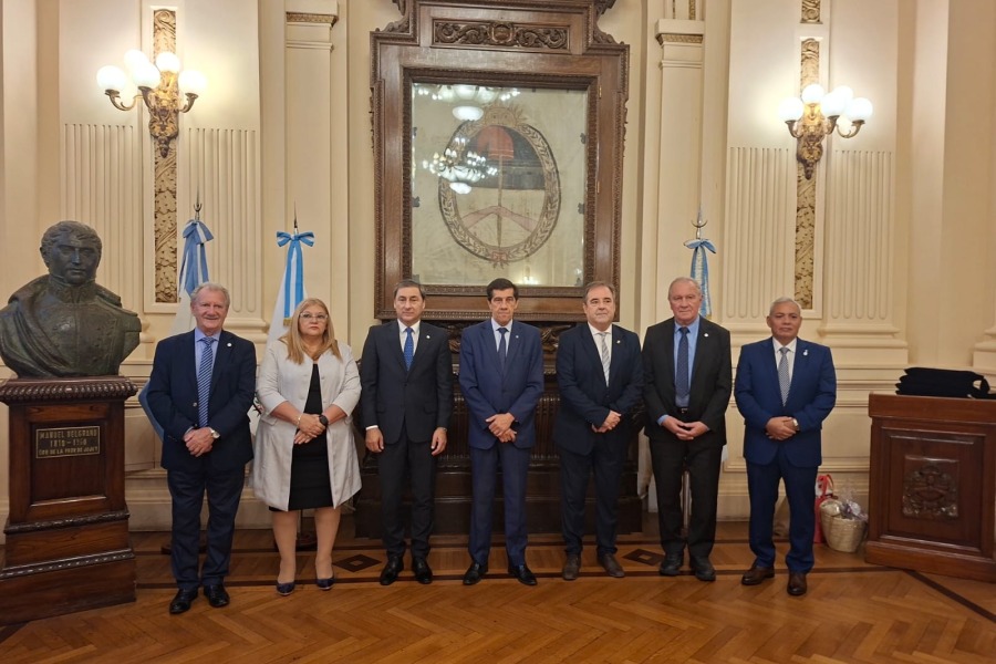 El gobernador de Jujuy recibió a la Junta Ejecutiva del Parlamento del Norte Grande