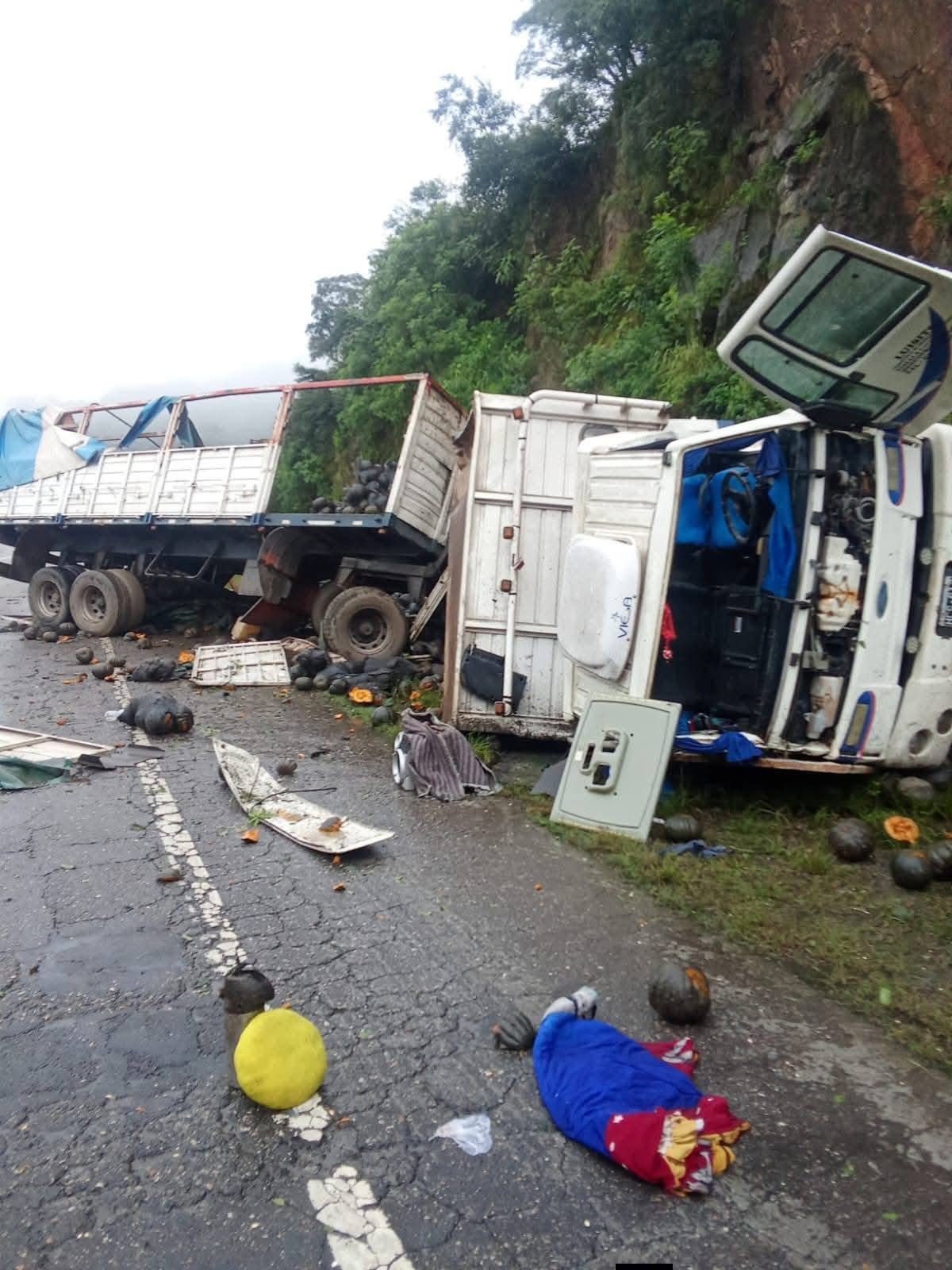 Vuelco de camión en Ruta Nacional 38