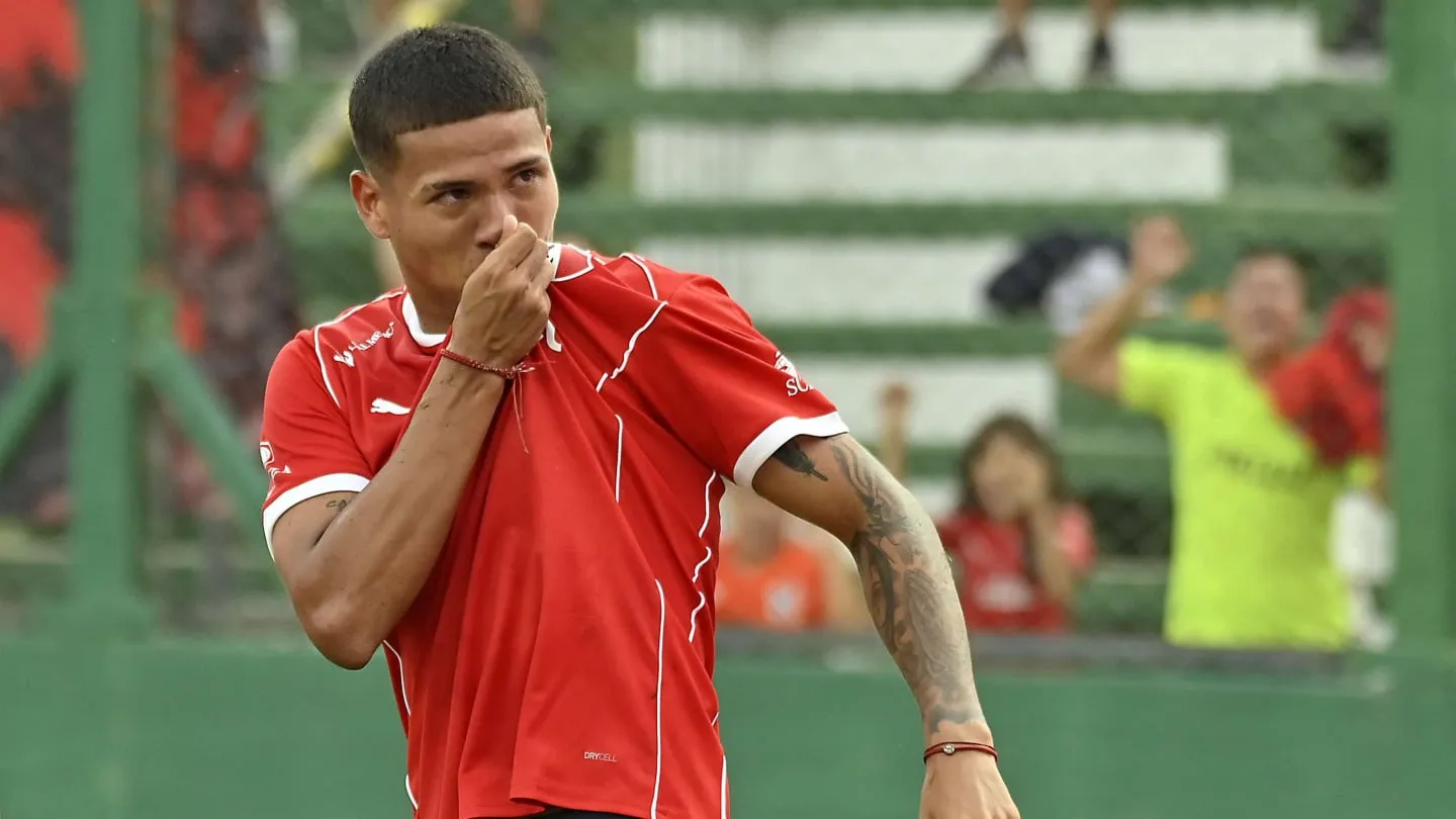 Independiente goleó a Atenas (RC) y avanzó en la Copa Argentina