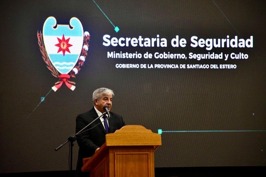 Marcelo Pato envió un afectuoso saludo a LV11 por sus 56 años