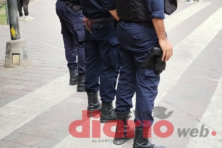 Bandeño robó en un comercio céntrico de la Capital y fue interceptado a los pocos metros