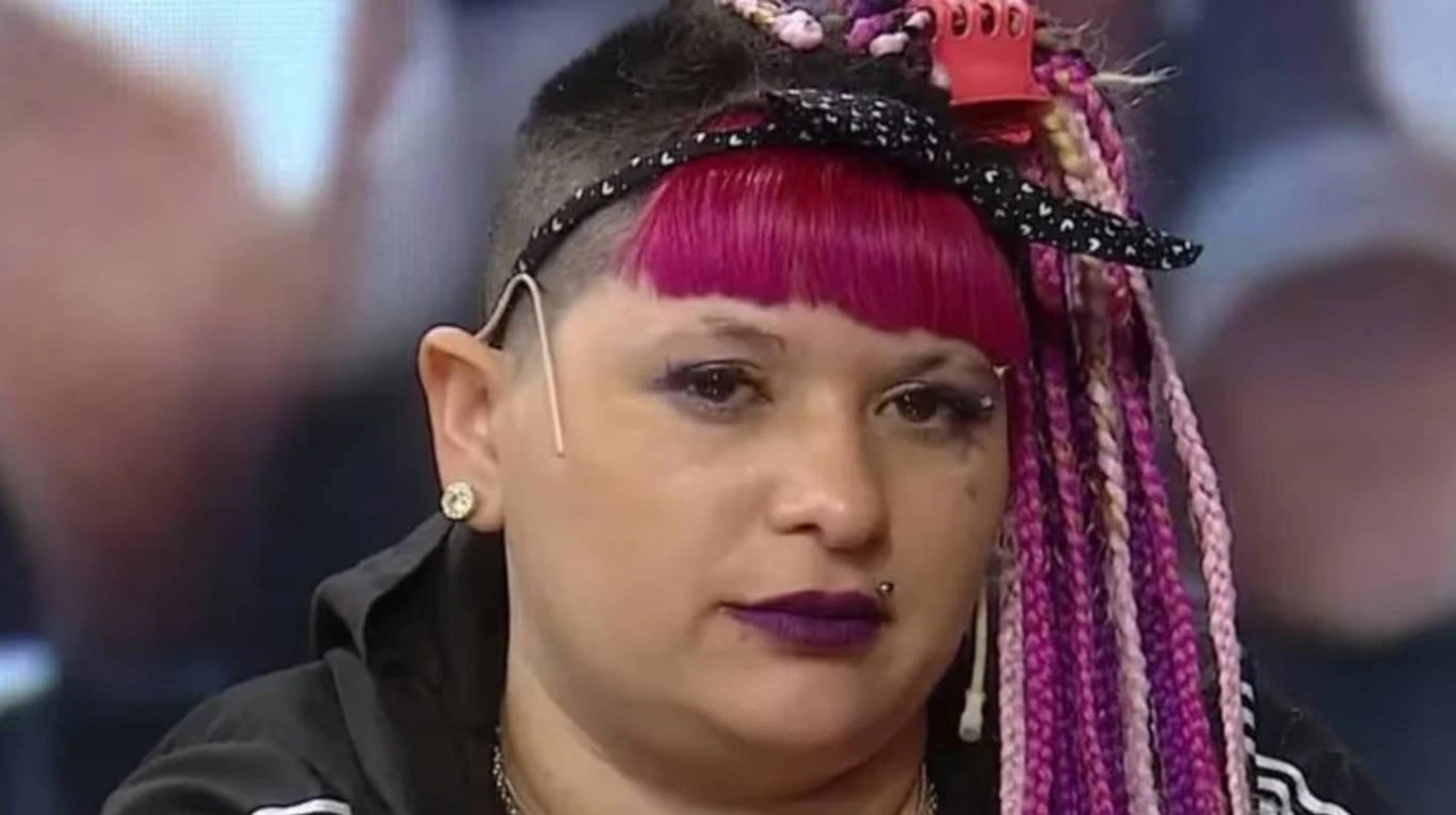 La Chabona lanzó su gira 2026 y estalló la polémica por su "nueva cara"