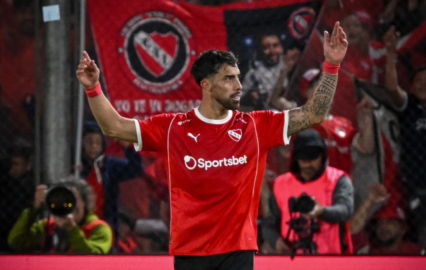 Con un gol de Gabriel Ávalos, Independiente le ganó a Racing y se quedó con el clásico de Avellaneda